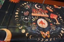 Load image into Gallery viewer, tapestries- ohiohippies.com