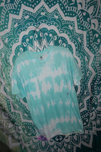 Load image into Gallery viewer, Tie-Dye Size Large - Caliculturesmokeshop.com