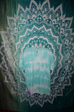 Load image into Gallery viewer, Tie-Dye Size Large - Caliculturesmokeshop.com