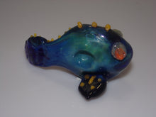 Load image into Gallery viewer, Fishy Glass Figurine
