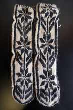 Load image into Gallery viewer, Wool Mucklocks Socks - CaliCulturesmokeshop.com
