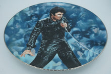 Load image into Gallery viewer, Vintage Elvis Presley Plate - ohiohippiessmokeshop.com
