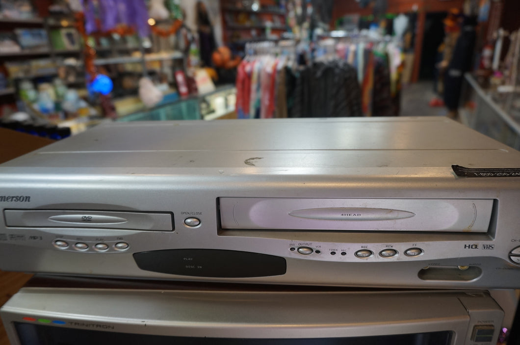 Emerson vintage HQ VCR/ DVD player- ohiohippies.com