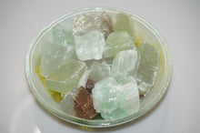 Load image into Gallery viewer, Green Calcite Gem Stone
