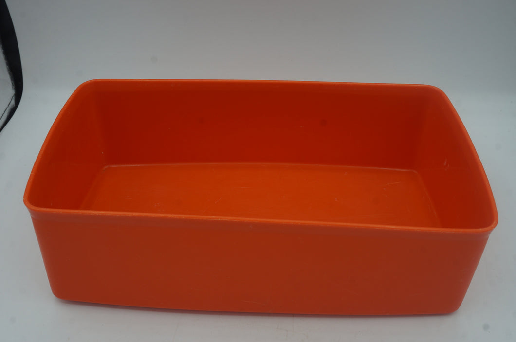 vintage Tupperware container