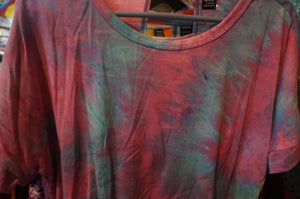 tie dye blouse- ohiohippies.com