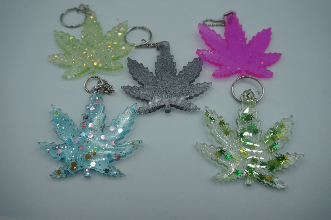 12 Count Glitter Bomb Leaf Key Chains - Ohiohippies.com