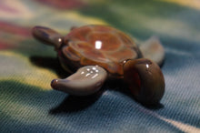 Load image into Gallery viewer, Flower Turtle Glass Pendant - Caliculturesmokeshop.com

