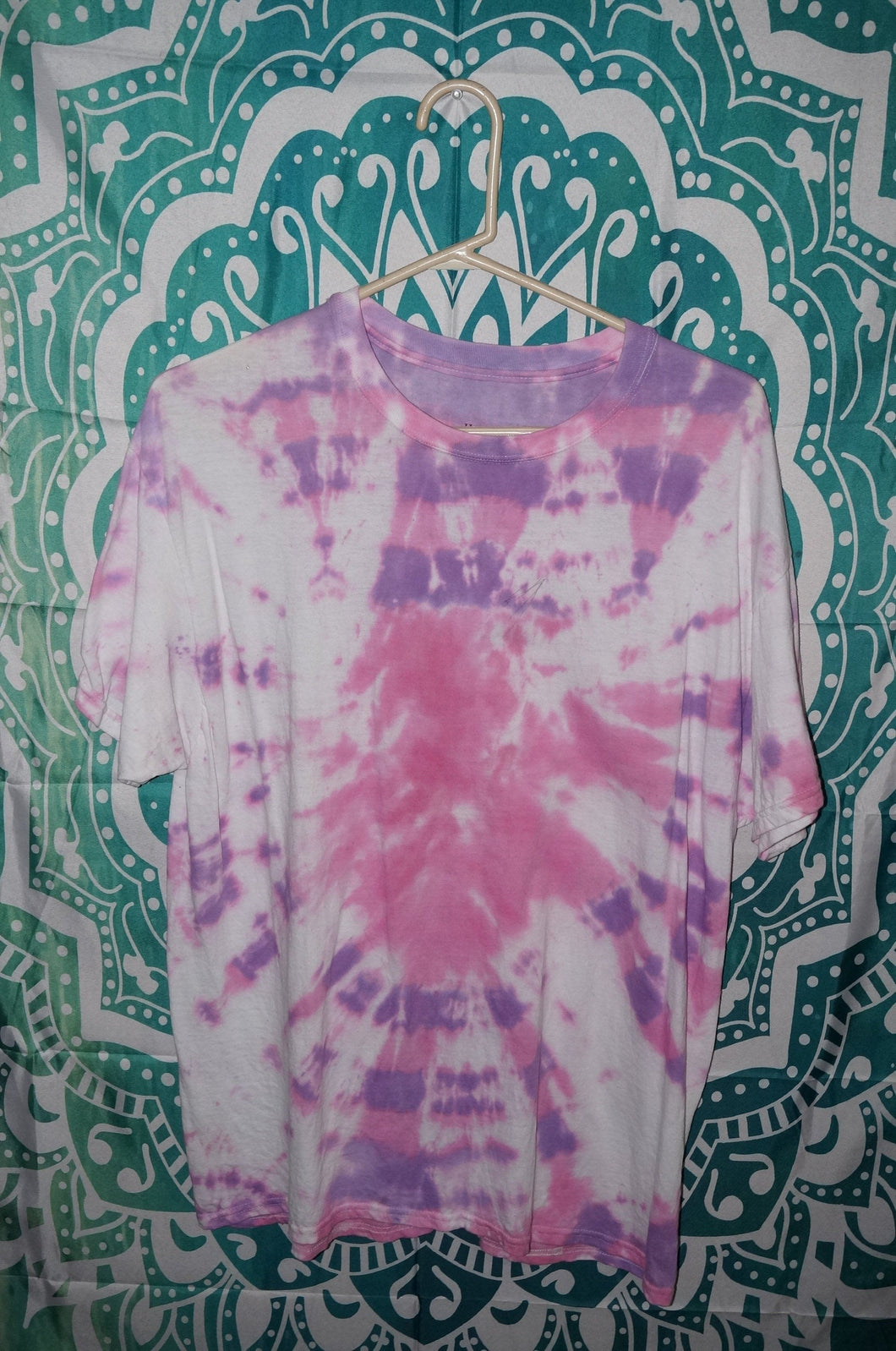 Tie-Dye Size Large 2nds quality - Caliculturesmokeshop.com
