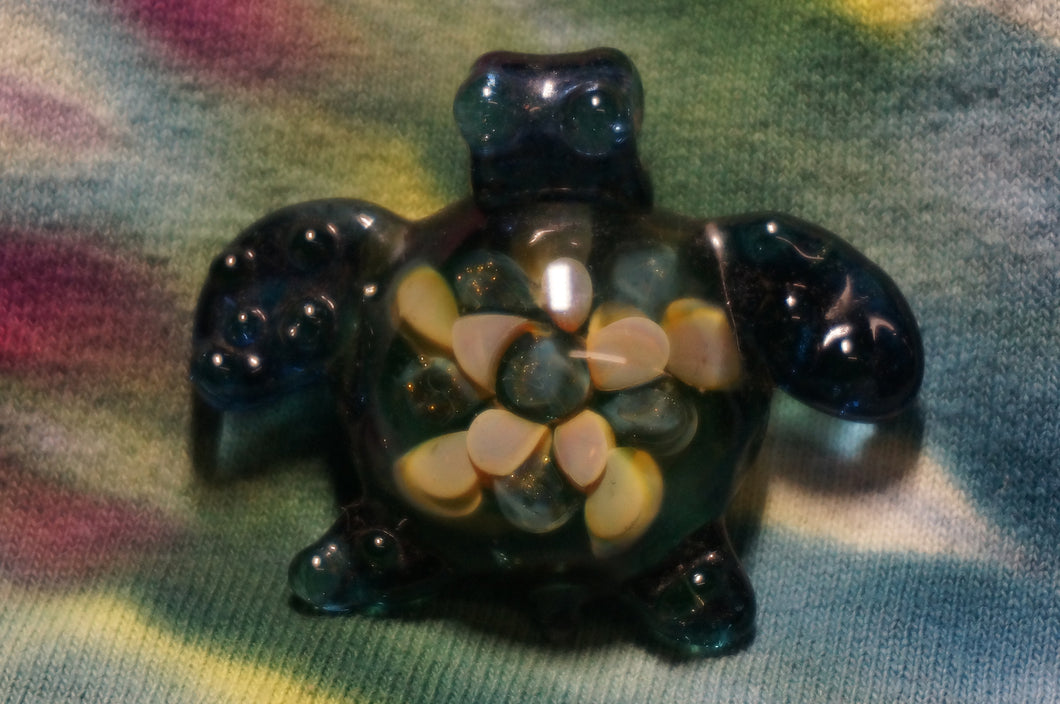 Flower Power Turtle Glass Pendant - Caliculturesmokeshop.com